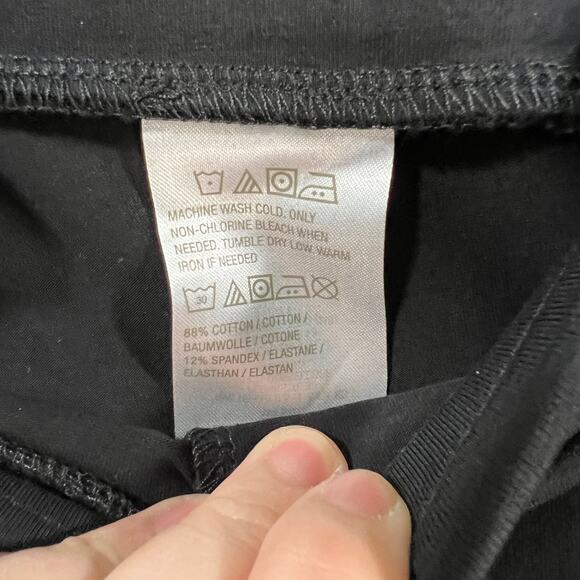 Susan Graver Weekend Premium Stretch Pull-On Capri Leggings Black, X-Small - Picture 9 of 9